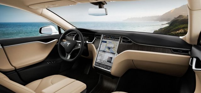 Илон Маск назвал дату выхода «дешевой» модели Tesla